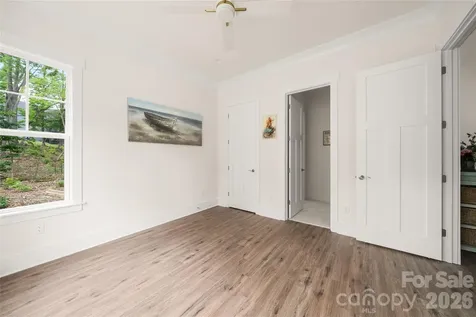 227 Northview Drive Hendersonville NC 28791