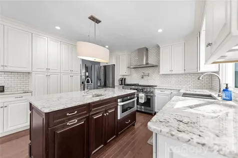 19314 Yachtman Drive Cornelius NC 28031