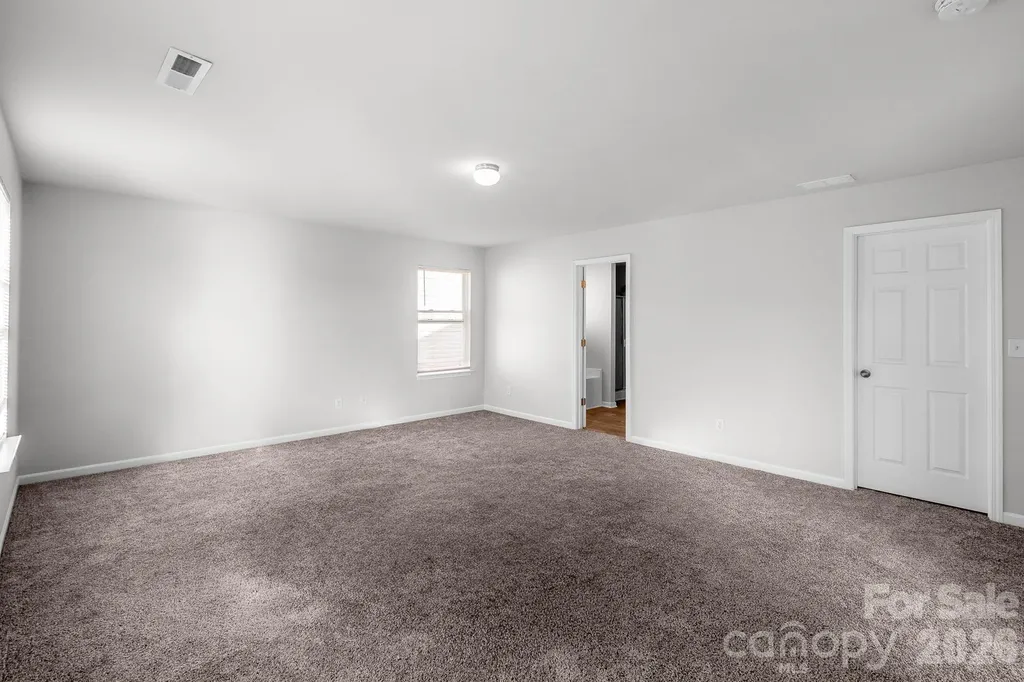 3308 Lemongrass Lane Charlotte NC 28214