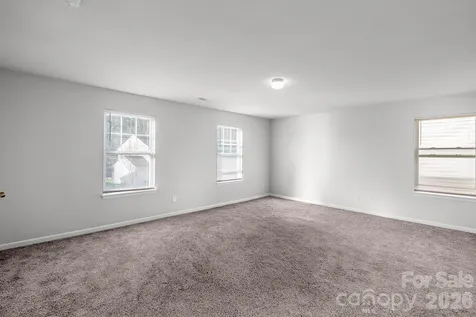 3308 Lemongrass Lane Charlotte NC 28214