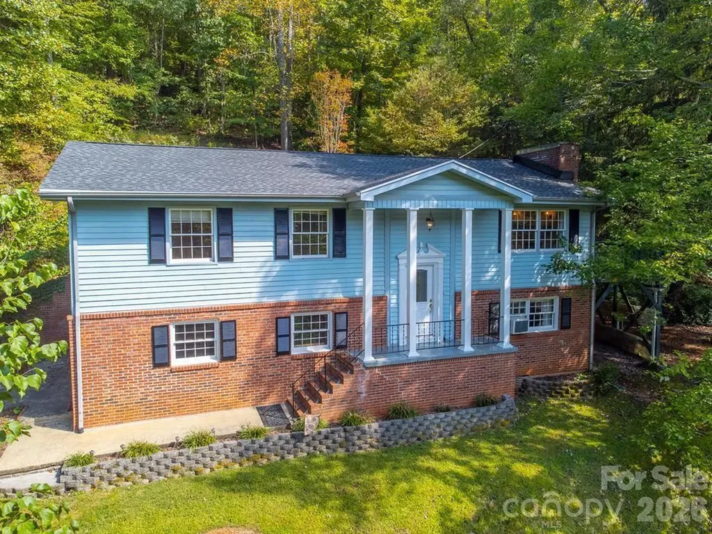 1168 North Country Club Drive Cullowhee NC 28723