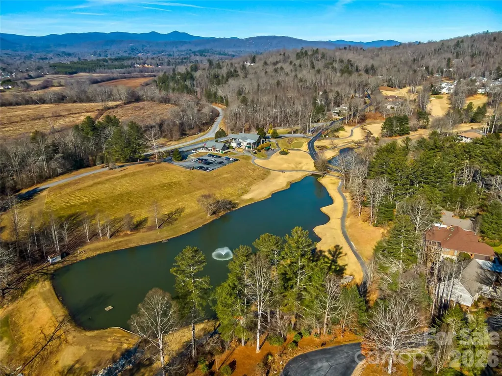 242 Whistlewood Lane Hendersonville NC 28739