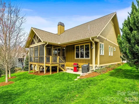 242 Whistlewood Lane Hendersonville NC 28739