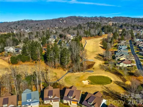 242 Whistlewood Lane Hendersonville NC 28739