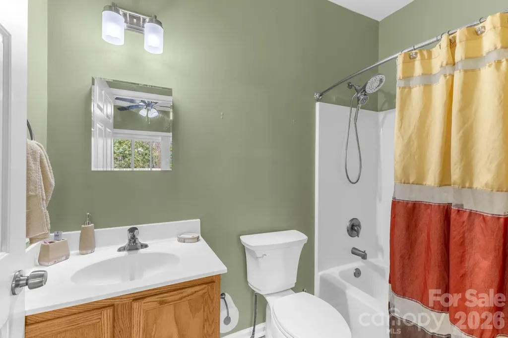 709 Villas Court Asheville NC 28806