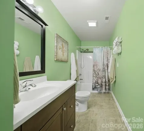 1662 Golden Cedar Lane Newton NC 28658