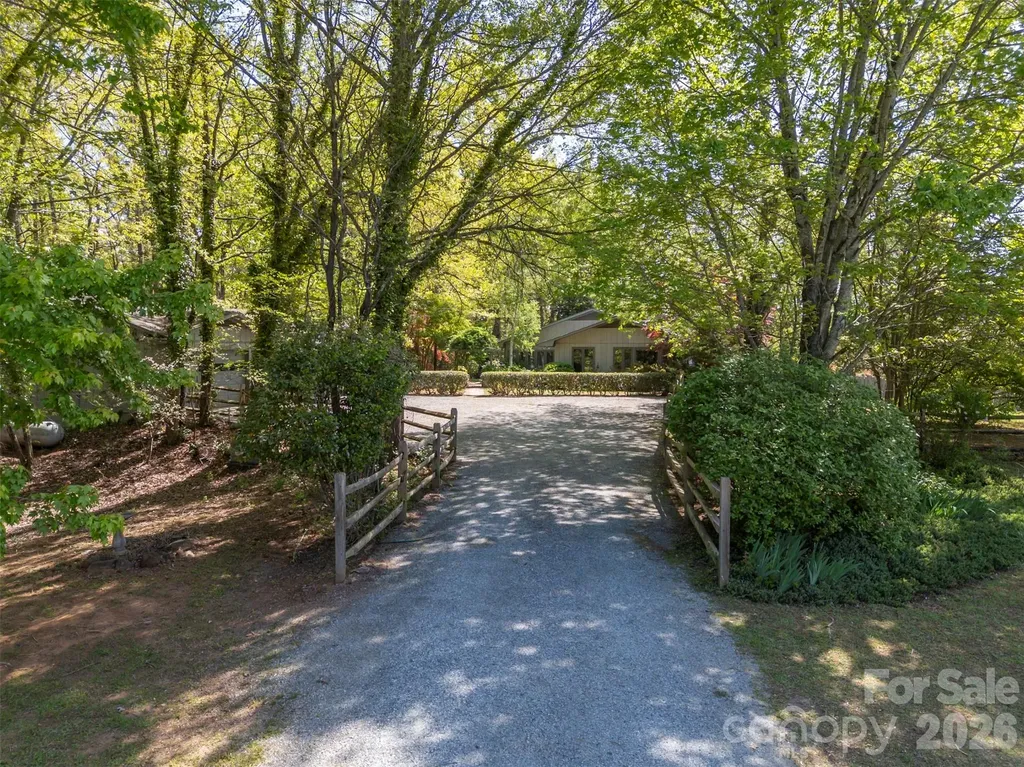 176 Fox Run Lane Tryon NC 28782