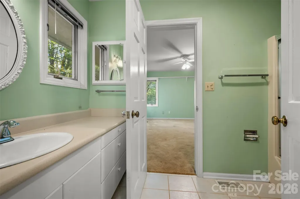176 Fox Run Lane Tryon NC 28782
