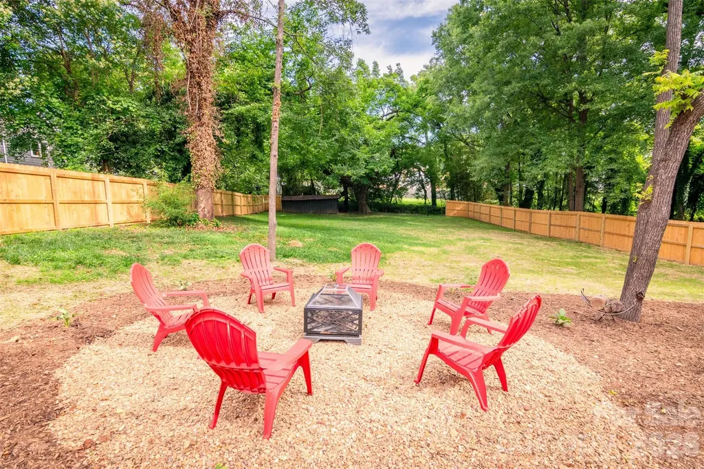 518 W Sharpe Street Statesville NC 28677