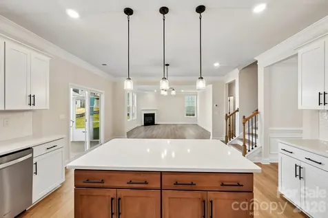 7147 Sylvan Retreat Drive Denver NC 28037