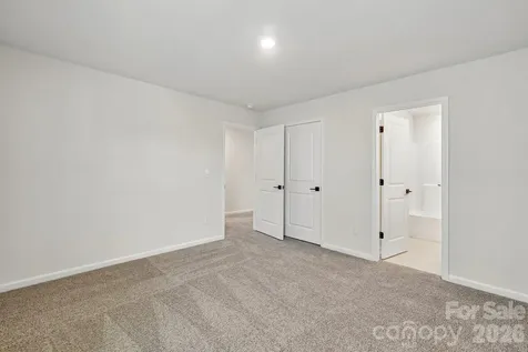 7147 Sylvan Retreat Drive Denver NC 28037