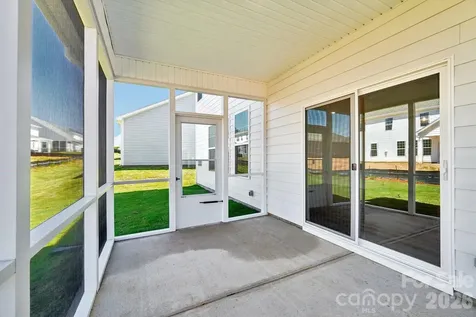 7147 Sylvan Retreat Drive Denver NC 28037