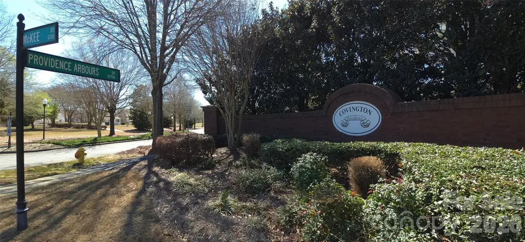 11542 Rabbit Ridge Road Charlotte NC 28270
