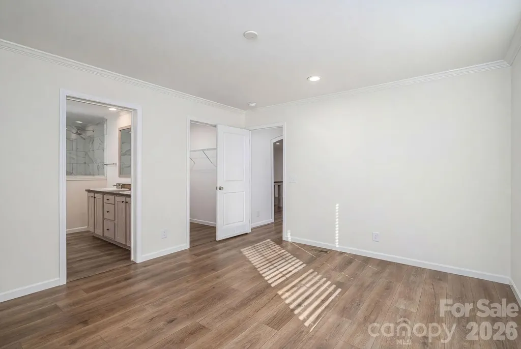 808 W Eagleview Lane Lawndale NC 28090