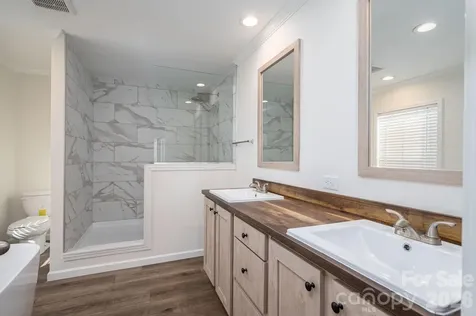 808 W Eagleview Lane Lawndale NC 28090