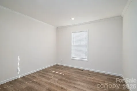 808 W Eagleview Lane Lawndale NC 28090