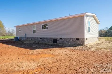 808 W Eagleview Lane Lawndale NC 28090