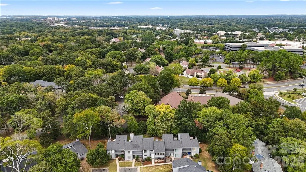 6610 Point Comfort Lane Charlotte NC 28226