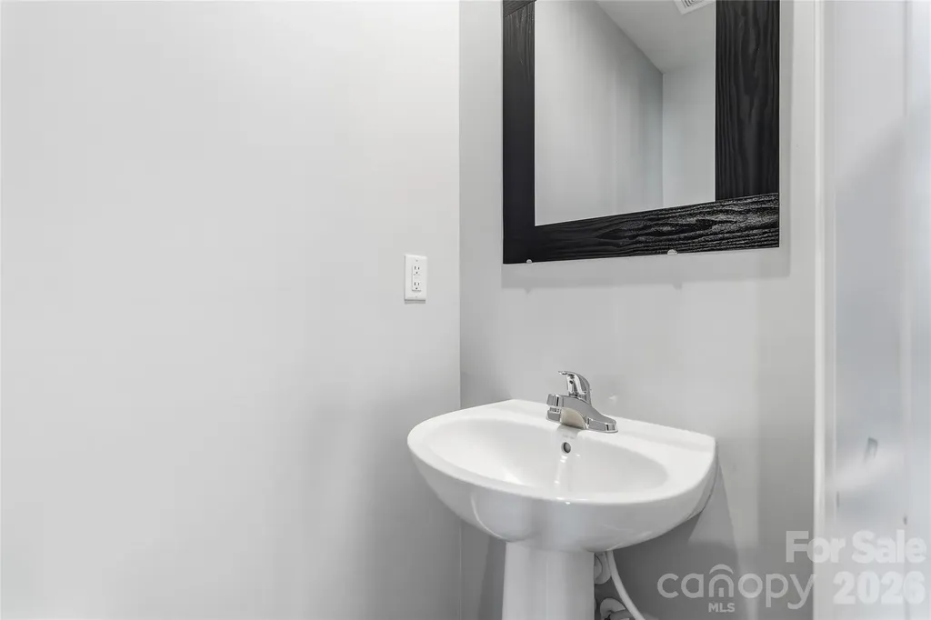 5127 Merwyn Avenue Charlotte NC 28215