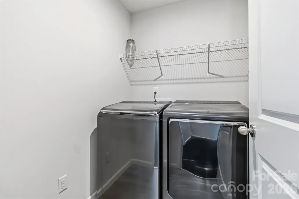 5127 Merwyn Avenue Charlotte NC 28215
