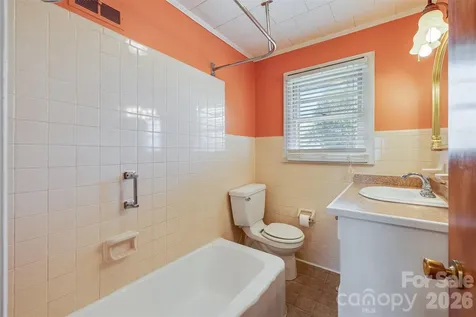 116 Crest Street Mount Holly NC 28120