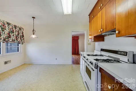 116 Crest Street Mount Holly NC 28120