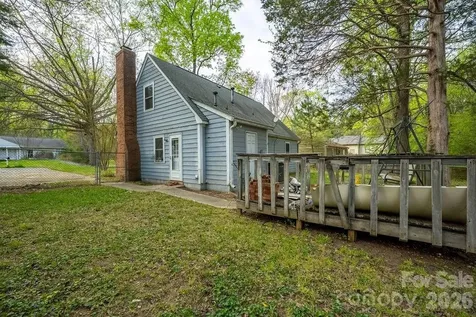 6515 Burning Bush Court Charlotte NC 28227