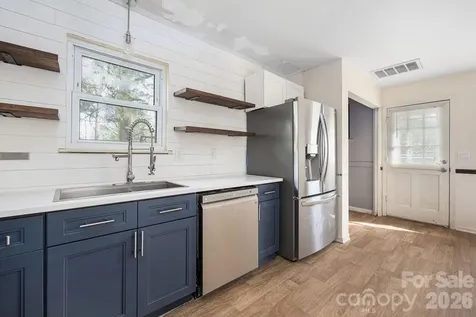 6515 Burning Bush Court Charlotte NC 28227