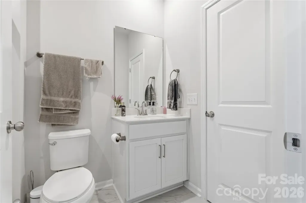 4011 Vista Pine Drive Charlotte NC 28215