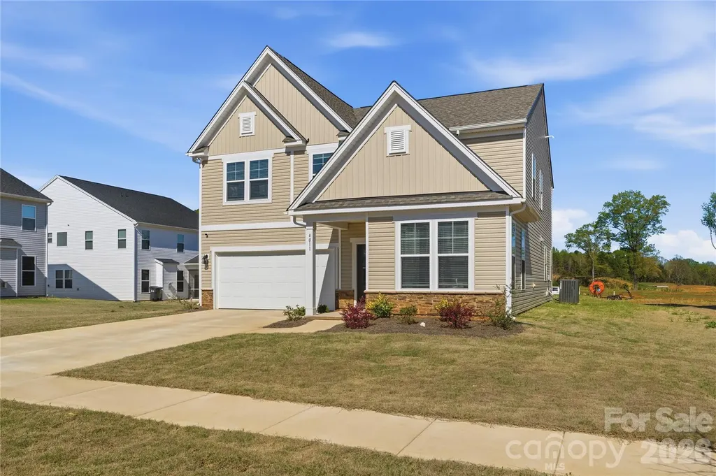 4011 Vista Pine Drive Charlotte NC 28215