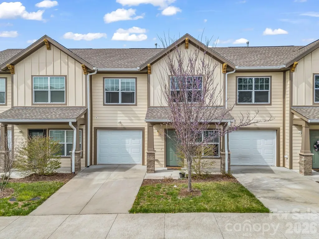 1106 Lynwood Forest Road Arden NC 28704
