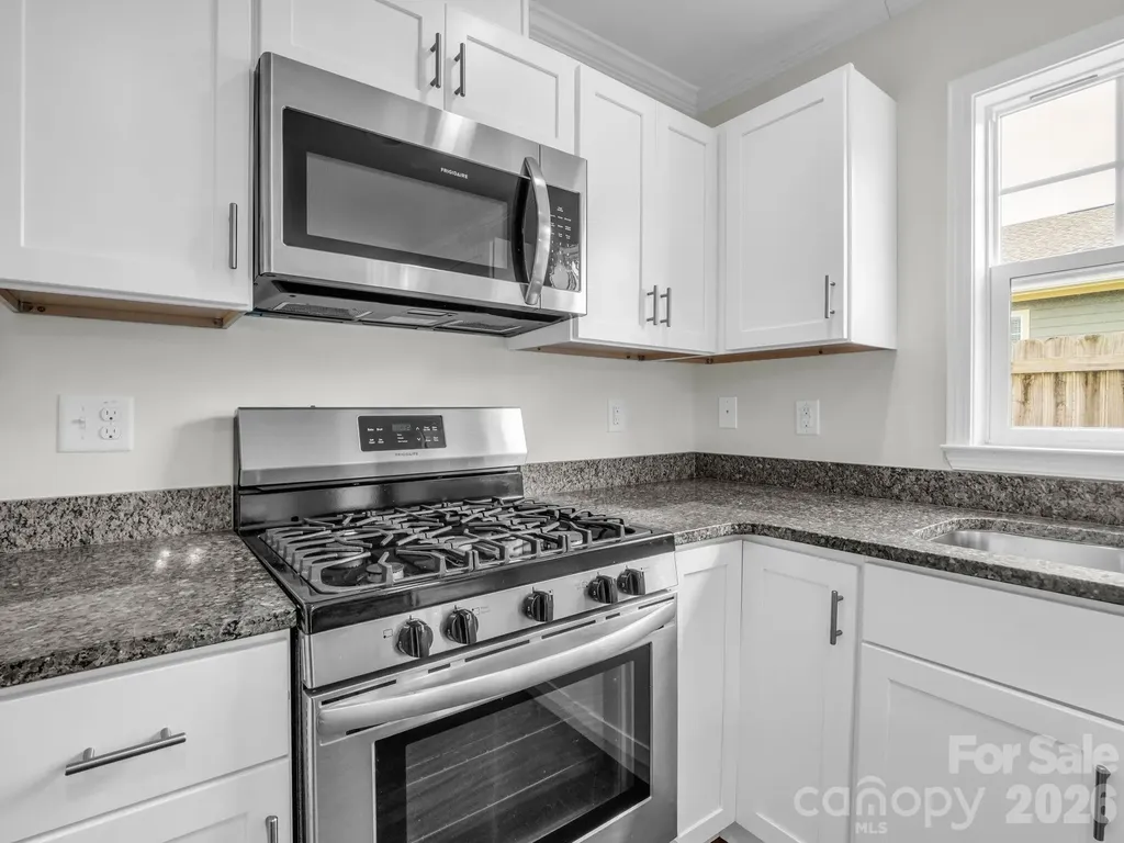 1106 Lynwood Forest Road Arden NC 28704