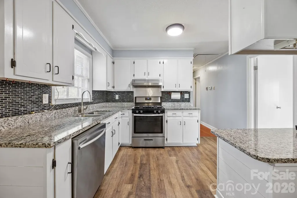 1009 Union Terrace Gastonia NC 28056