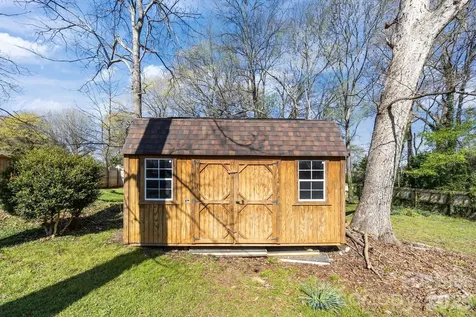 1009 Union Terrace Gastonia NC 28056