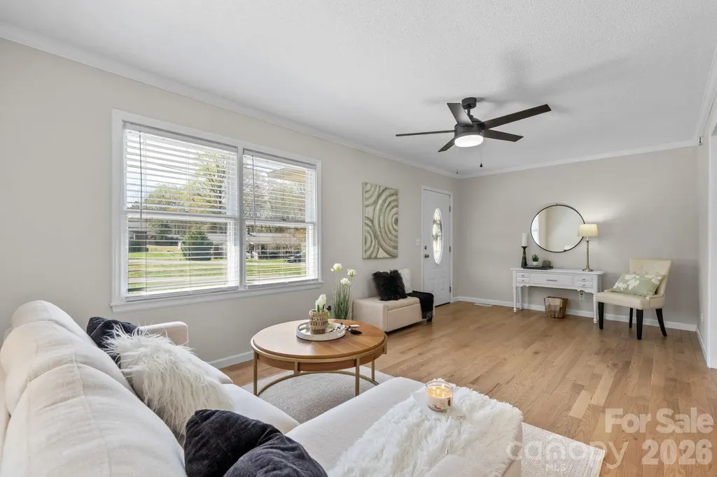 307 W Park Drive Stanley NC 28164