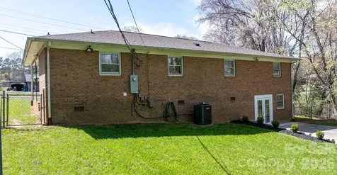 307 W Park Drive Stanley NC 28164