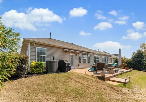 596 Rosemary Lane Tega Cay SC 29708