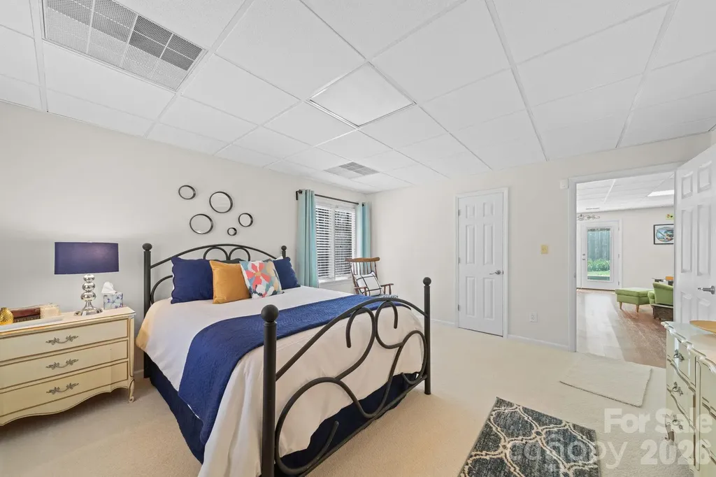 208 Falcon Drive Concord NC 28025