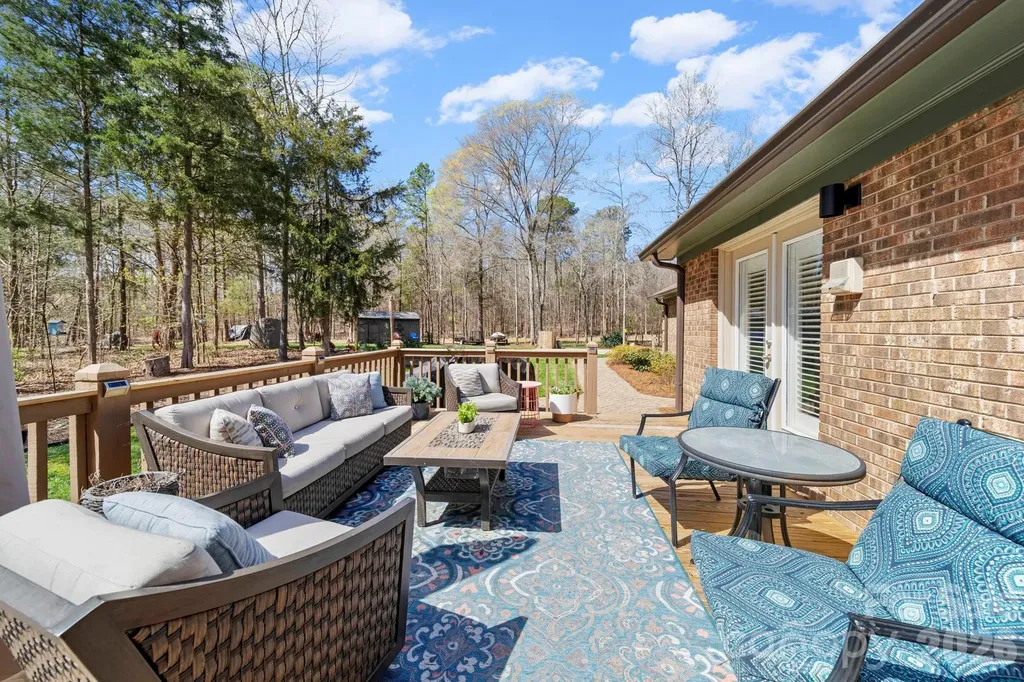 208 Falcon Drive Concord NC 28025