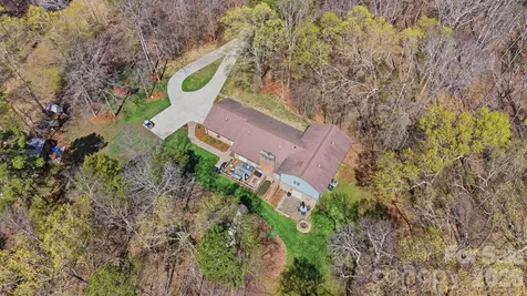 208 Falcon Drive Concord NC 28025