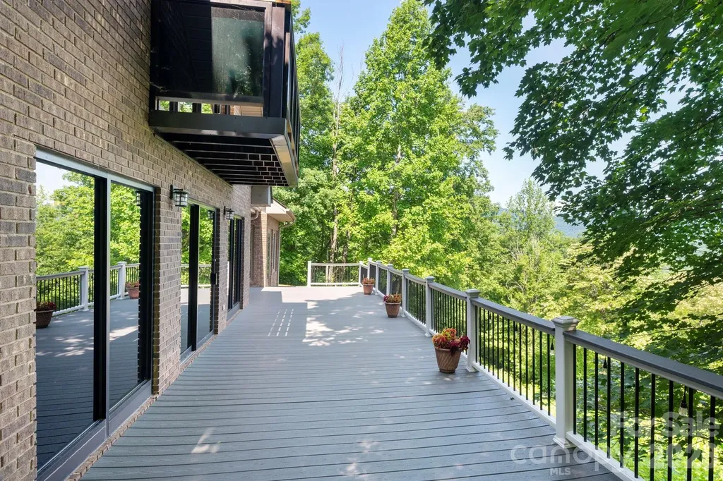 156 Gilliam Road Old Fort NC 28762