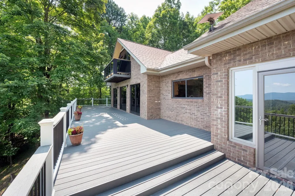 156 Gilliam Road Old Fort NC 28762