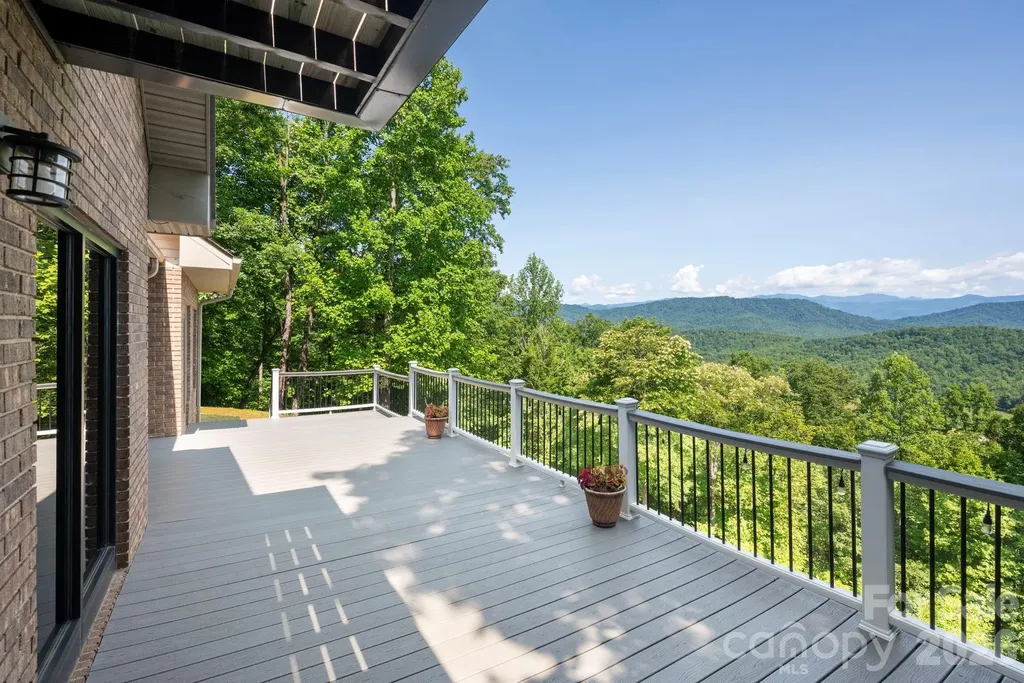 156 Gilliam Road Old Fort NC 28762