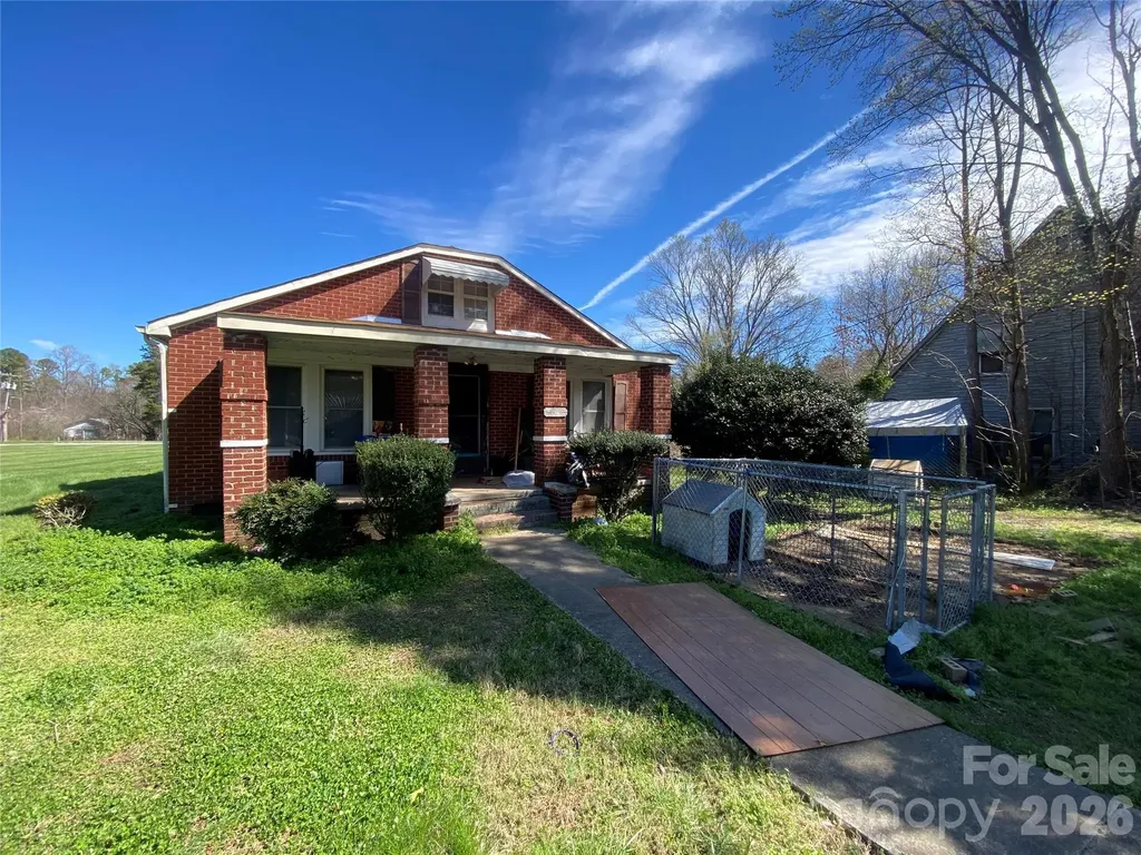 705 E Main Street Cleveland NC 27013