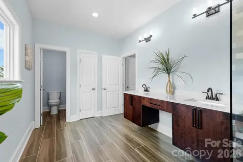 12057 Mariners Cove Court Lancaster SC 29720