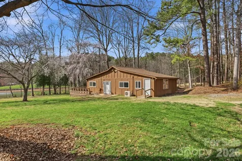 232 Apache Road Troutman NC 28166