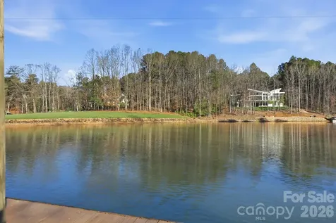 232 Apache Road Troutman NC 28166