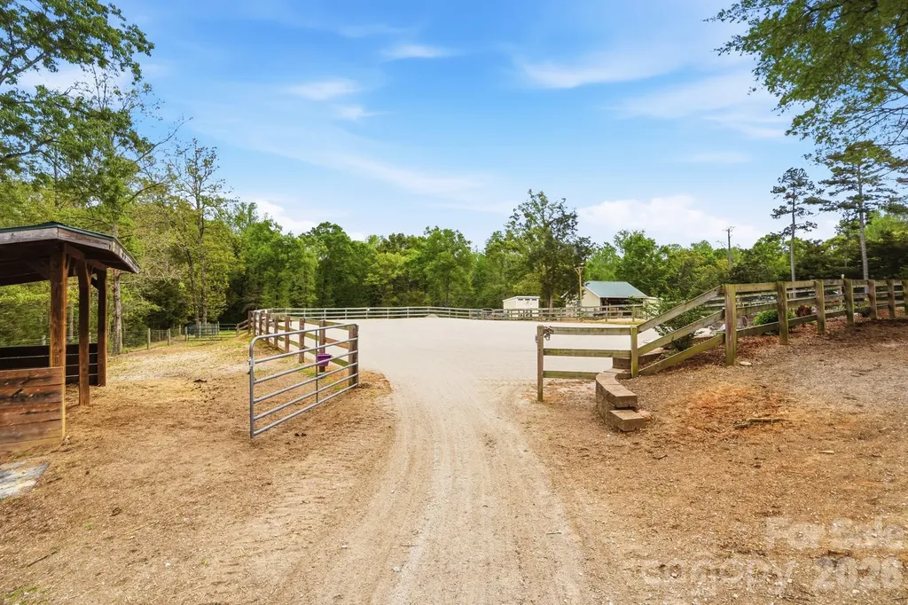 5508 Mcwhorter Road Waxhaw NC 28173