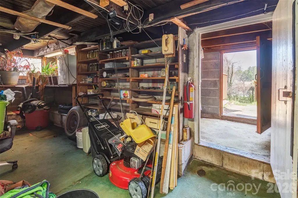 84 Swannanoa Avenue Asheville NC 28806
