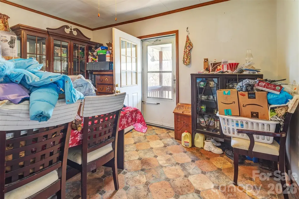 84 Swannanoa Avenue Asheville NC 28806